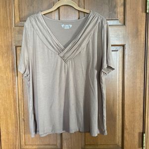 Cato tan short sleeve top size 22/24W